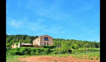 Capellades Apartment Sleeps 7 With Pool