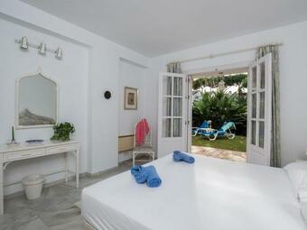 Apartment El Presidente Apartment Rosa