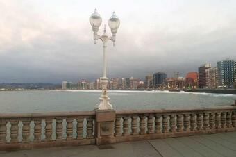 Apartment With 2 Bedrooms In Gijon With Wifi 500 M From The Beach