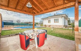 Amazing Home In Sils W/ 3 Bedrooms