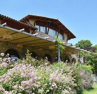 Hotel Familiar El Jou Nature