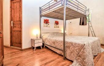 Beautiful Home In Bagnols Sur Ceze With 1 Bedrooms