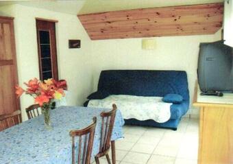 House With One Bedroom In Beuzec Cap Sizun With Wonderful Lake View And Enclosed Garden 2 Km From The Slopes