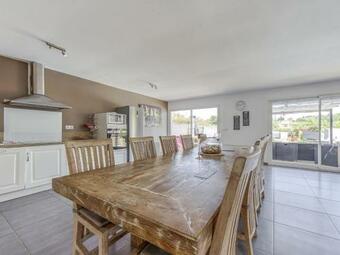 Magnificent Holiday Home In Bize-minervois With Jacuzzi