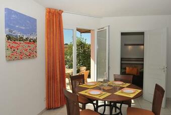 Ch�teauneuf Is�re Domaine Du Lac M3p6