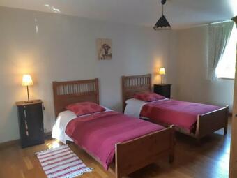 G�te Cuvilly, 4 Pi�ces, 6 Personnes - Fr-1-526-23