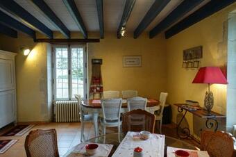 G�te 4 �toiles Avec H�bergement Insolite - 10 Personnes