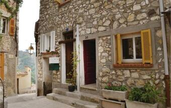 Two-bedroom Holiday Home In La Roquette Sur Var