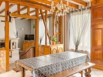 G�te Maizi�res-la-grande-paroisse, 3 Pi�ces, 4 Personnes - Fr-1-543-26