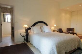 Magnificent House With Garden Near Avignon