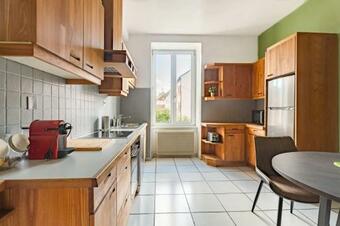 The Wooden - Spacious Apartment - Nice Neighboorhood