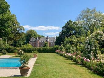 Paluel Chateau Sleeps 21 With Pool And Wifi