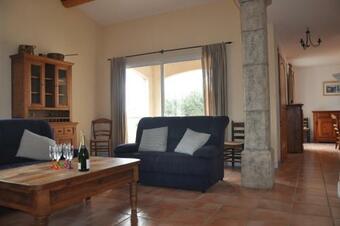 Holiday In Arles -villa Enti�rement Climatis�e Avec Piscine, Vue Magnifique