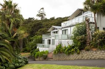 Hotel Waiheke Island Resort