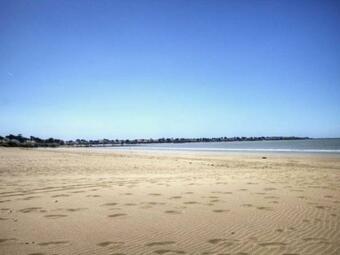 G�te Saint-michel-chef-chef, 3 Pi�ces, 4 Personnes - Fr-1-306-819