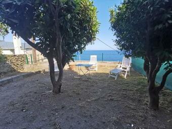 Apartamento Haut De Villa Avec Vue Mer Et Proche Plage � Pietranera Pour 4 Personnes- Bia Pietracala