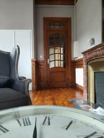 Hostal La Villa Des Pr�s Chambre C�dre