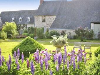 Varennes-sur-loire Villa Sleeps 2 Wifi