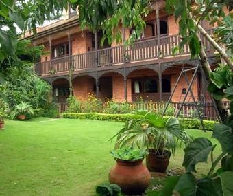 Hostal Summerhill House