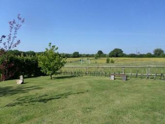 Morden Country Converted Stable In The Kent Downs