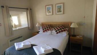 Hostal The Fox Inn, Farthinghoe