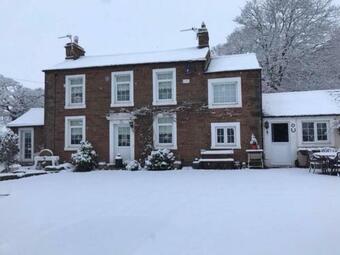 Bed & Breakfast Hollyside Lodge