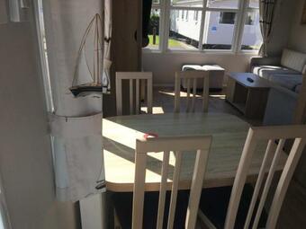 Beautiful 3-bed Caravan In Cala Gran