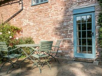 Yew Tree Cottage