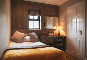 Hostal Ballycanal Moira- Guest House And Self-catering