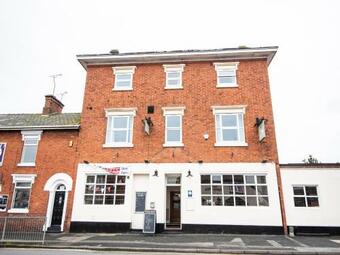 Hotel Oyo The White Hart Inn