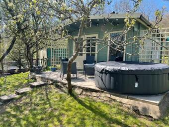 Apartamento Bach Twt, Wooden Lodge Coity Bach