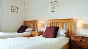 Hollycombe Cottage