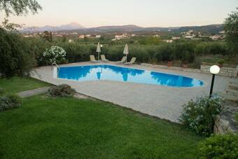 Deluxe Crete Villa Villa Lefkothea 2 Bedroom Swimming Pool Rethymnon