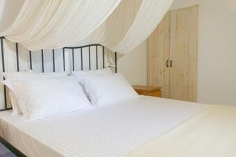 Beyond Beachfront Super Paradise Villa