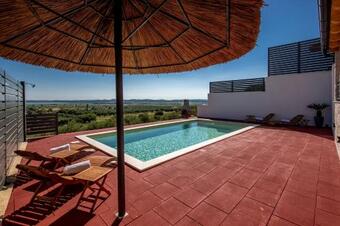 Villa Aurana