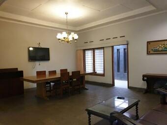 Yehezkiel Hotel Lembang