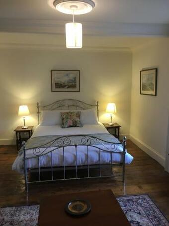 Clone House Event Villa