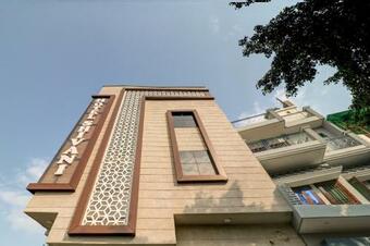 Oyo 76162 New Shivani Hotel