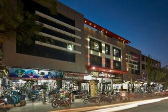 Hotel I C Inn