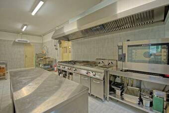 Stazione Villa Sleeps 18 With Pool Air Con And Wifi