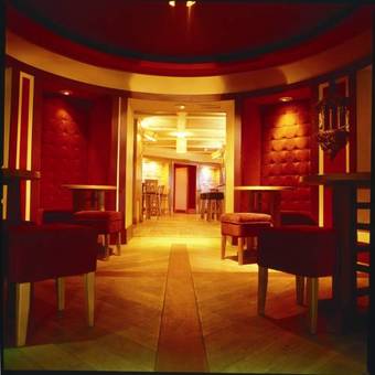 Carnegie Court Hotel