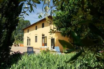 Romola Apartment Sleeps 5 With Pool And Wifi