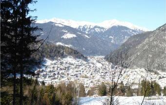 Nice Home In Zuclo With 2 Bedrooms