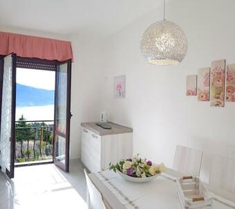 Casa Palanca Lake View Apartment By Gardadomusmea