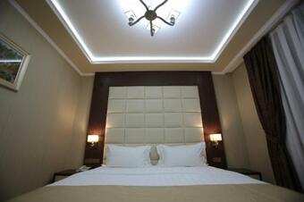 Royal Grand Hotel, Turkistan