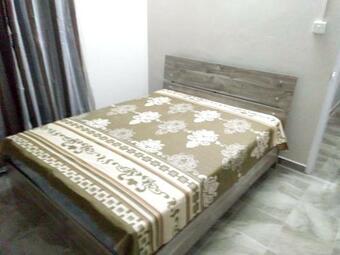 House With 2 Bedrooms In Curepipe With Enclosed Garden 20 Km From The Beach