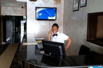 Hostal Room In Lodge - Groovy Hotel Is A 3-star Budget Hotel In Akure