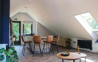 Beautiful Apartment In Schagerbrug W/ Wifi And 2 Bedrooms