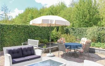 Two-bedroom Holiday Home In Sint-annaland