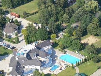 Liget Wellness �s Konferencia Hotel